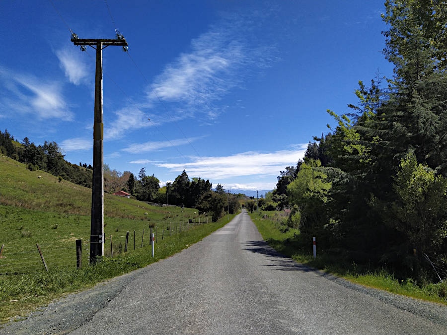 Looking down the Enner Glynn road towards the hills